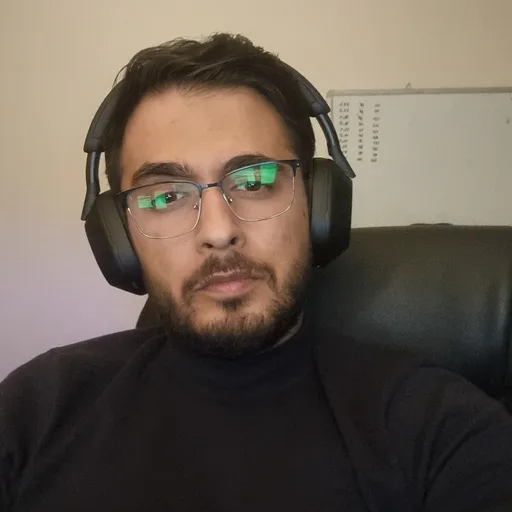 رضا چهلستونی | Product designer